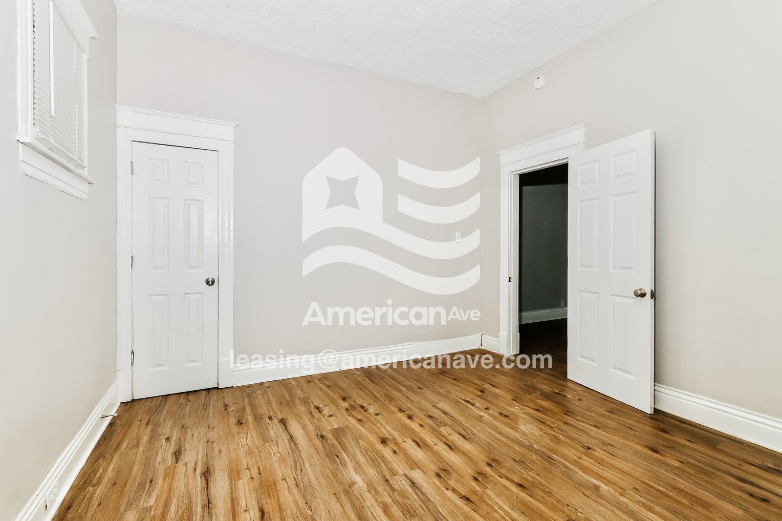 Building Photo - 728 S 35th St