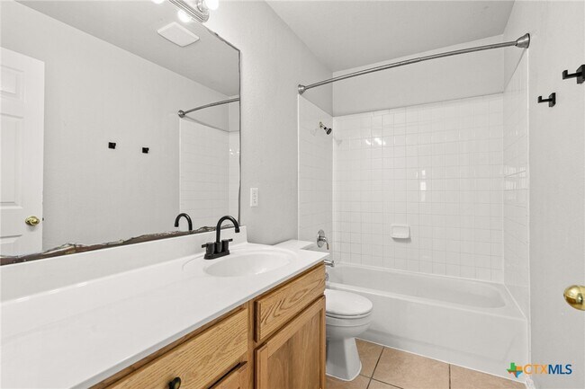 Building Photo - 5806 Chuckwagon Cir