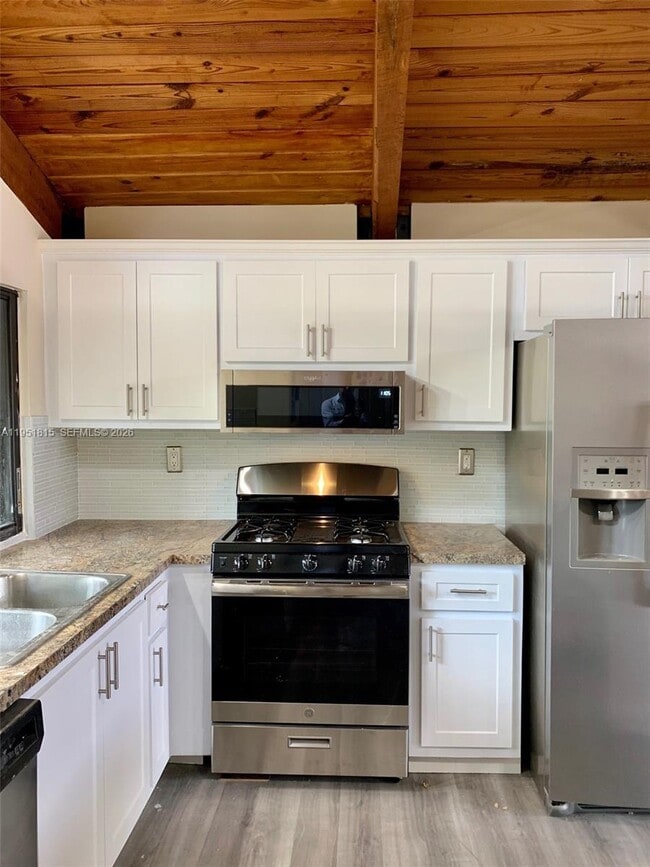 Building Photo - 11318 SW 114th Cir Terrace