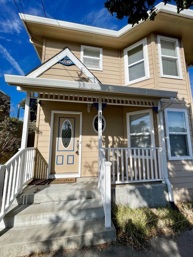 Spacious 3 Bedroom 2 Bath Home in Monterey 750 David Ave Monterey CA