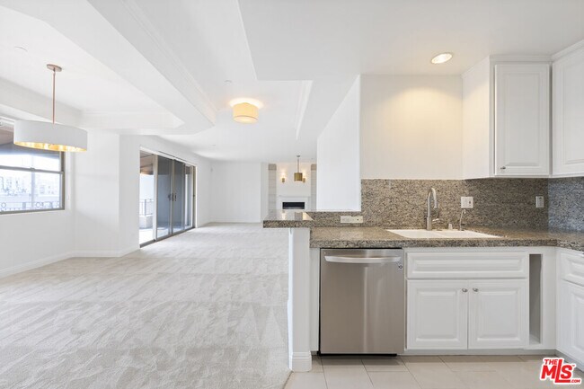 Building Photo - 1820 Benecia Ave