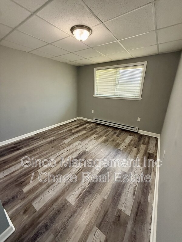 Building Photo - 29837 IL-50