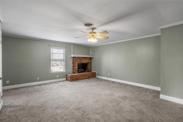 Building Photo - 3558 South Dr