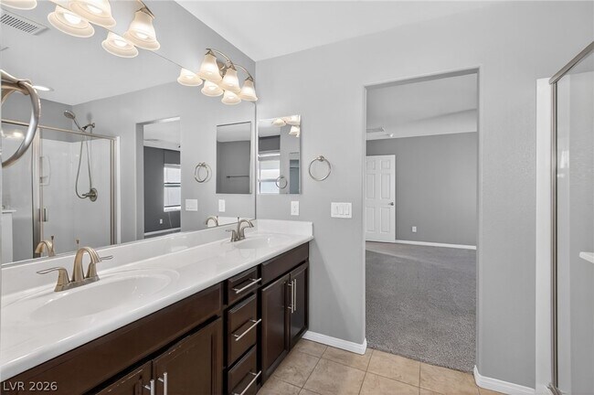 Building Photo - 5663 N Balsam St