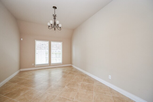 Building Photo - 17135 Chalmers Cl Ct