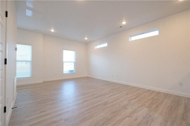 Building Photo - Featherston Village - Modern Living