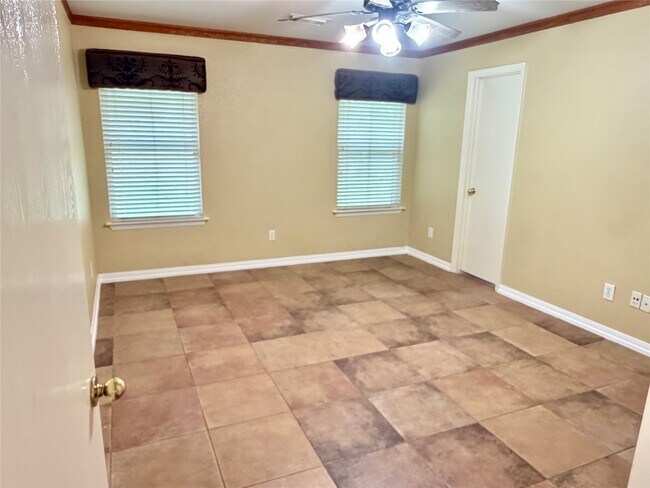 Building Photo - 13003 Bramford Pointe Ln