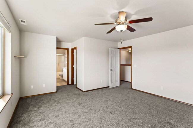 Building Photo - Non-Refundable & Security Deposit Total: $2600.00