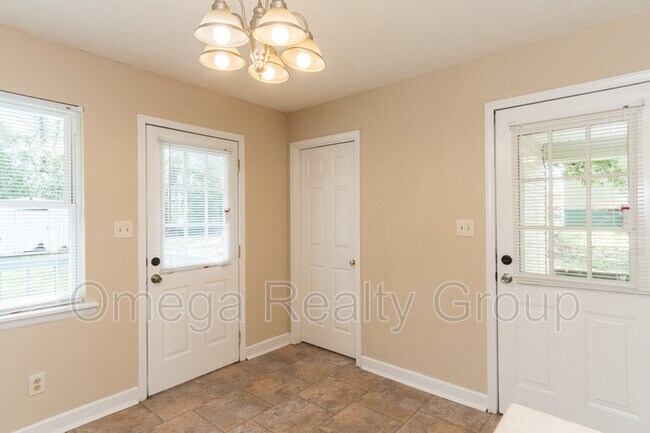 Building Photo - 2600 Fitzgerald Rd