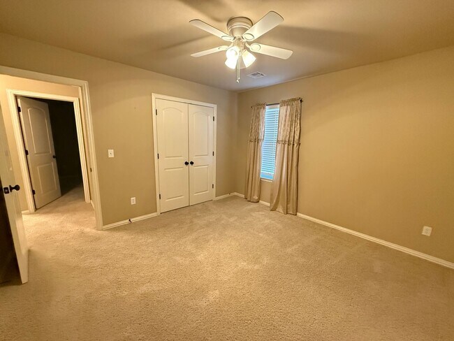 Building Photo - COMING SOON- 3 Bedroom With Whole House Generator, Bonus Room, Pet Friendly