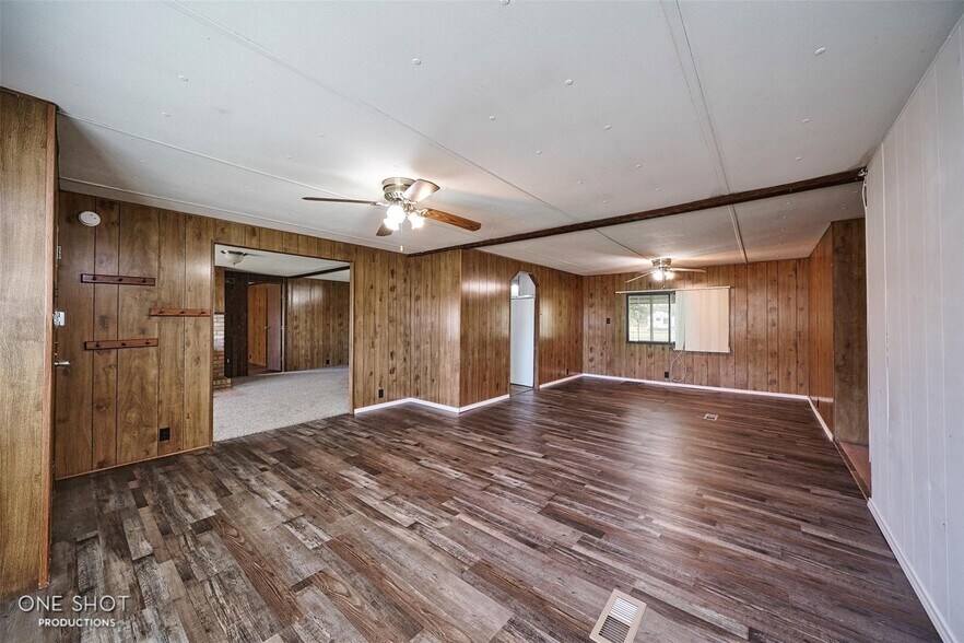 Building Photo - 156 Mulberry Rd