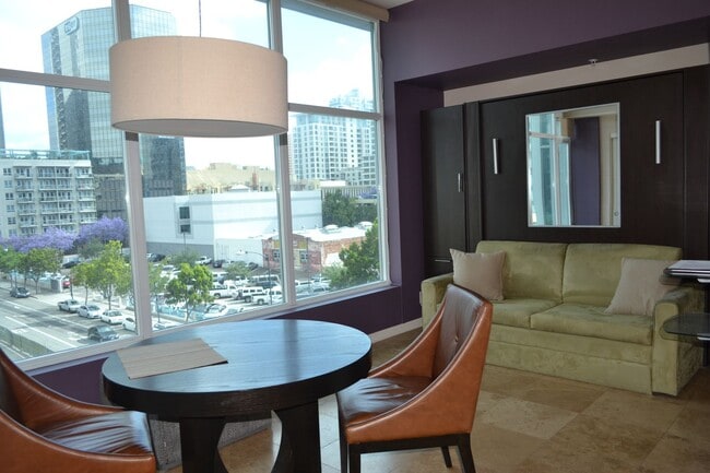 Primary Photo - Stylish Studio Loft in Sapphire Tower – Do...
