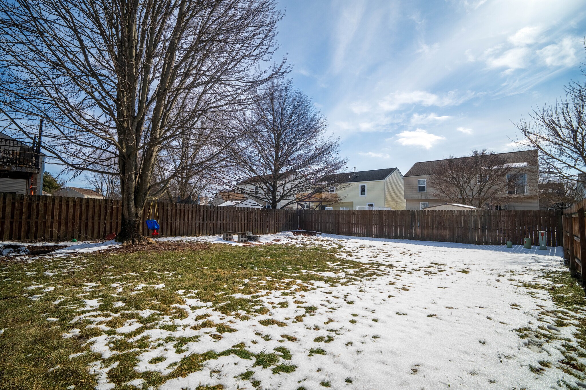 Building Photo - 6069 Northbend Dr