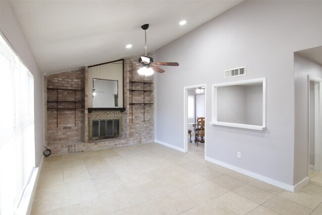 Building Photo - 10426 Cedar Towne Ln