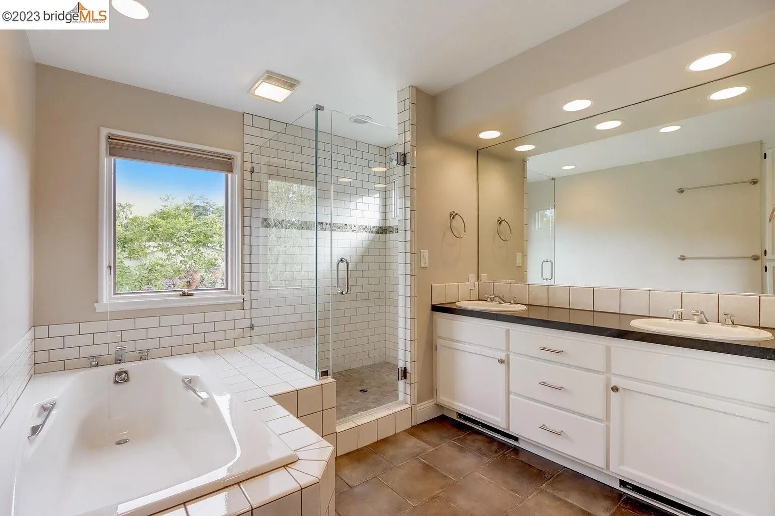 Master bathroom - 2 Morrill Ct