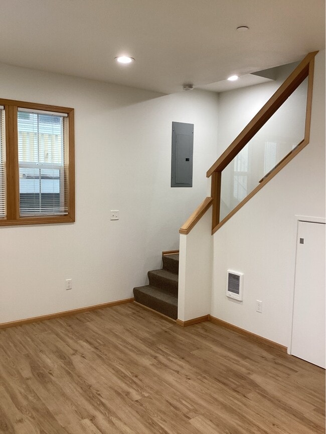 Building Photo - 648 NW Coast St