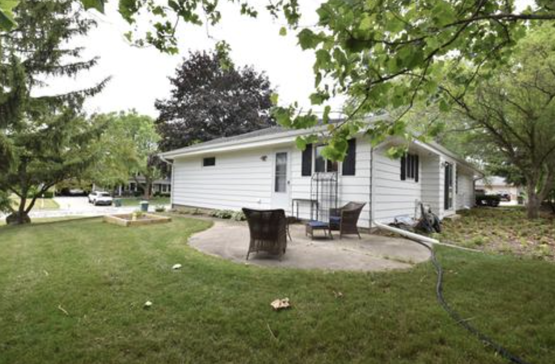 Building Photo - 6753 Hilldale Ct