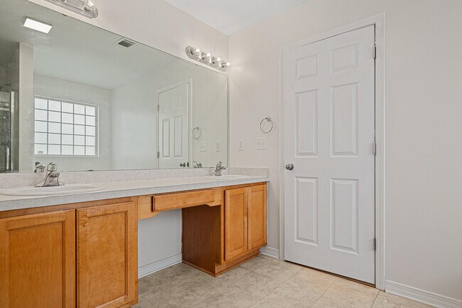 Building Photo - 8517 High School Blvd