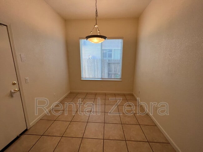 Building Photo - 1239 Catalina Dr