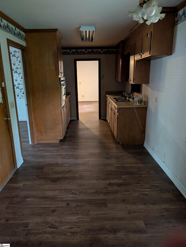 Building Photo - 101 Pheasant Trail