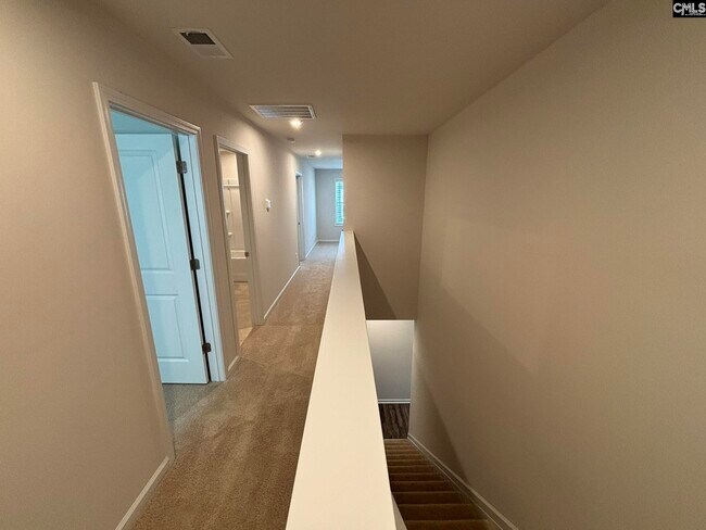 Building Photo - 102 Georgia Pine Dr