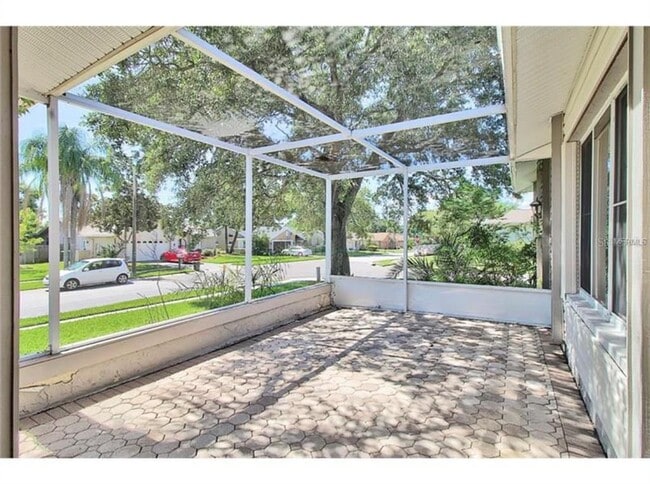 Building Photo - 2097 Swan Ln