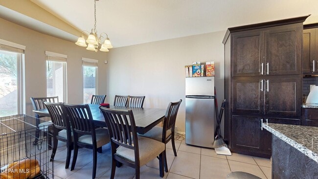 Building Photo - 12132 Mesquite Thorn Dr