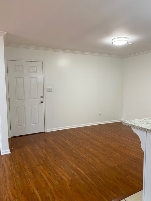 Building Photo - 1004 Woodland Vlg