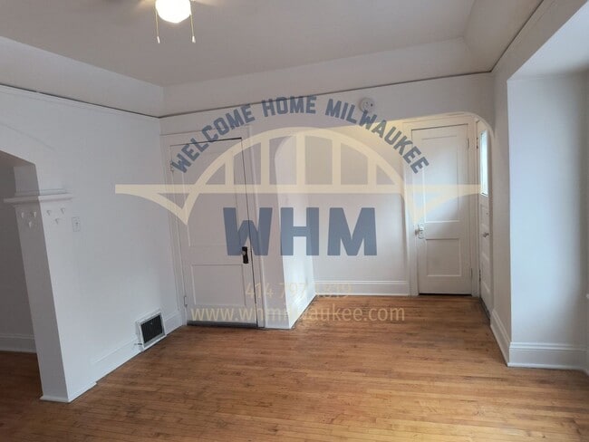 Building Photo - 2841 N 49th St