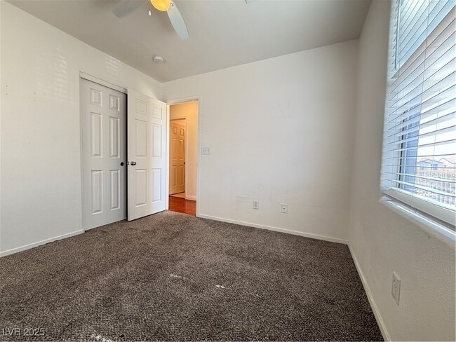 Building Photo - 5872 Sakhalin Ave