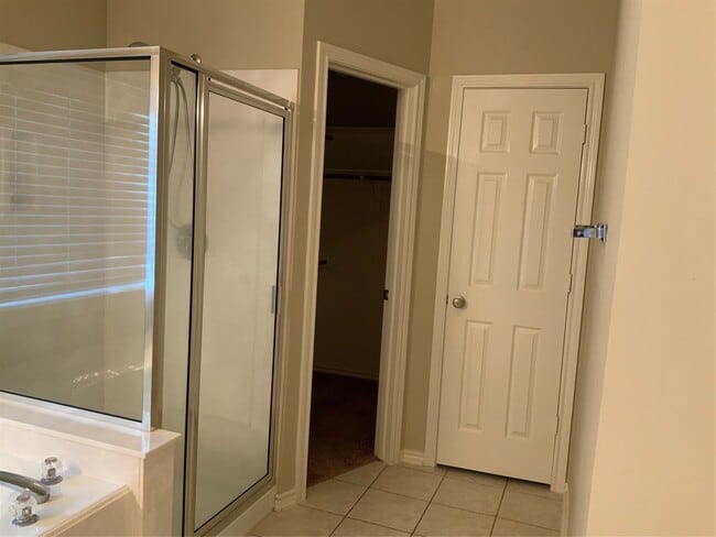 Building Photo - 35 Teakwood Pl