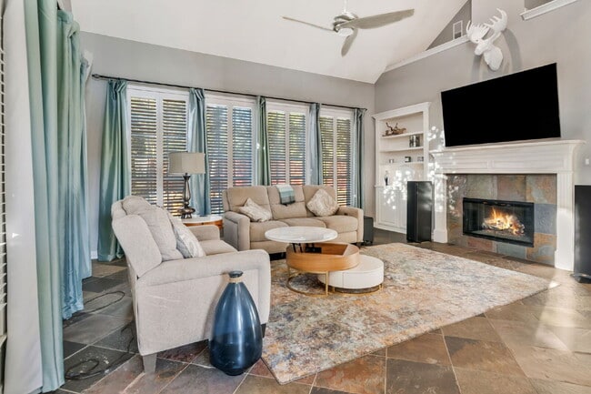 Building Photo - "Stunning Partially Furnished 5-Bedroom Home with Pool & Outdoor Living Center!"