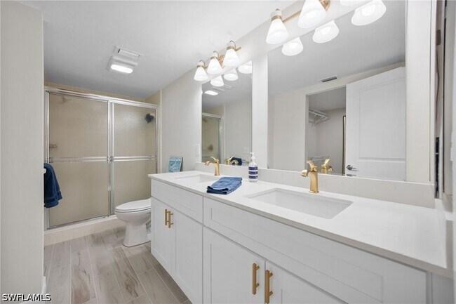 Building Photo - 1808 Kings Lake Blvd