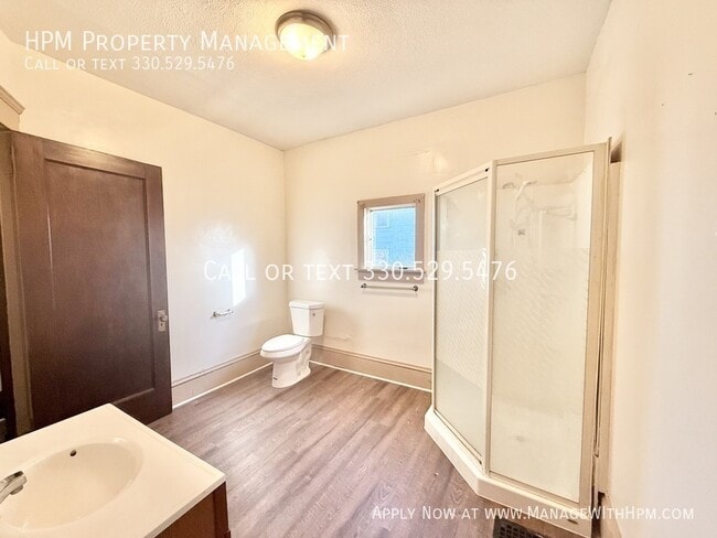 Building Photo - 2300 9th St SW