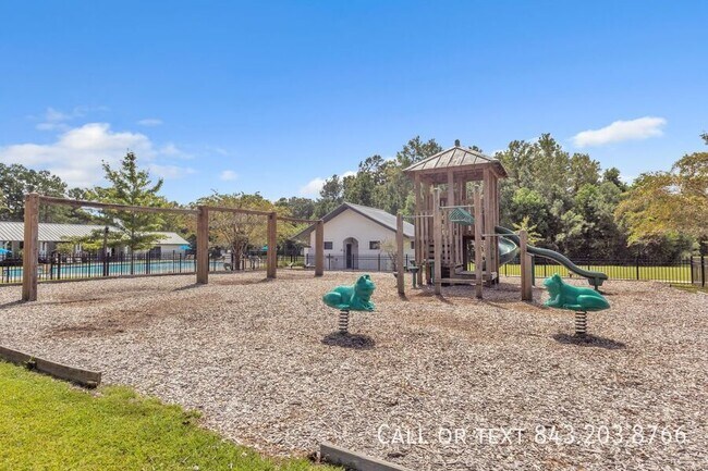 Building Photo - 512 Chaff Ln