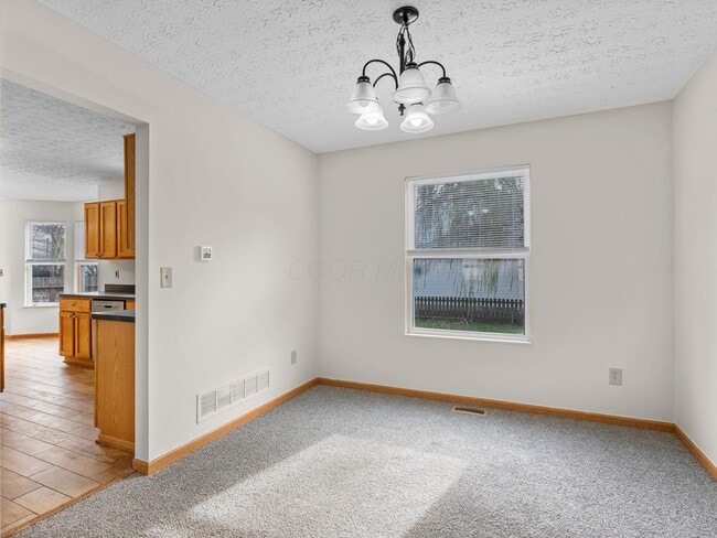 Building Photo - 7741 Sherridon Dr