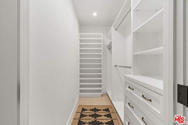 Building Photo - 961 Marco Pl