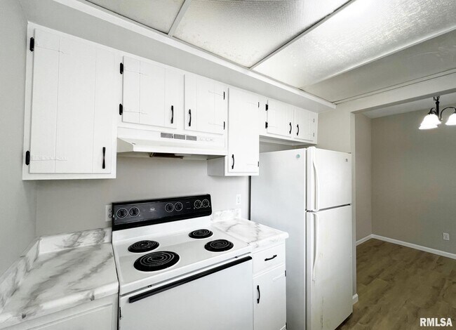 Building Photo - 6809 N Frostwood Pkwy