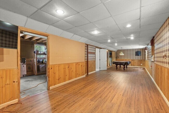 Building Photo - 361 Cumberland Ave
