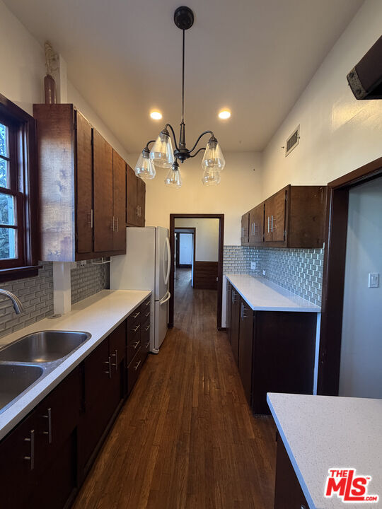 Building Photo - 275 Belmont Ave