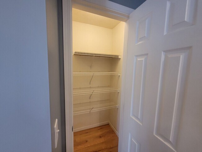 Building Photo - 11701 N Brians Way