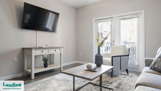 Building Photo - 915 Brentmoor Dr