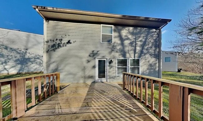 Building Photo - 286 Aershire Ct