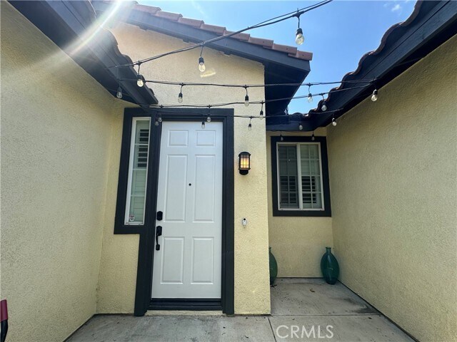 Building Photo - 16453 Freesia Ct