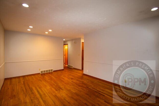 Building Photo - 12175 Pedersen Dr