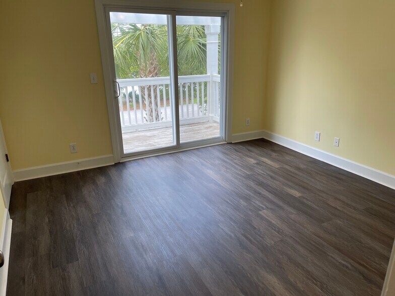 Building Photo - 1779 Brittlebush Ln