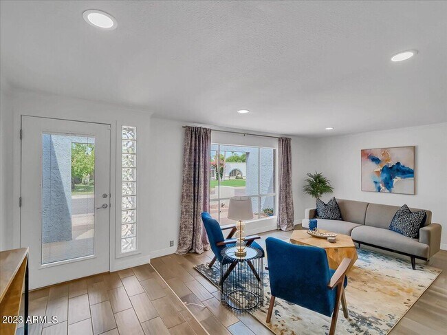 Building Photo - 3351 E Las Rocas Dr