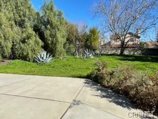 Building Photo - 10444 Andora Ave