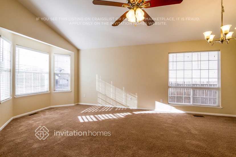 Building Photo - 6910 Blazing Trail Dr