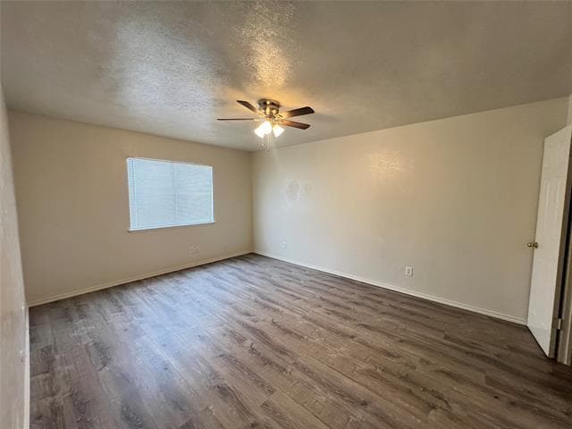 Building Photo - 4604 Nervin St